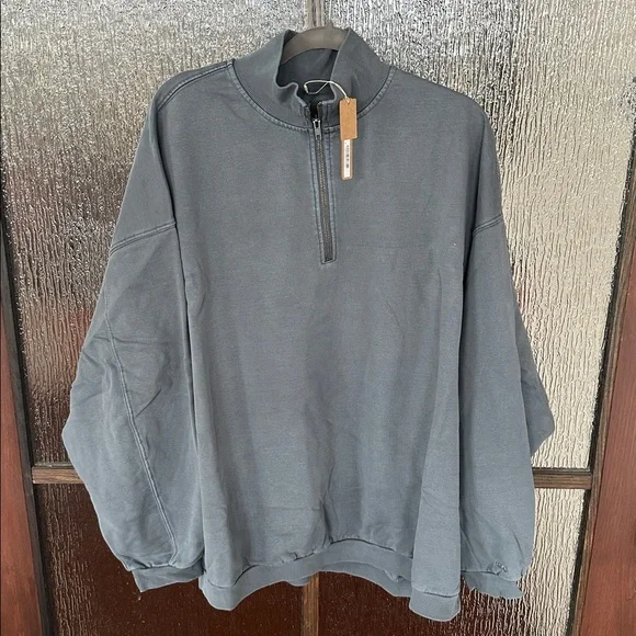 NWT SKIMS Boyfriend Fleece Slouchy Half Zip Pullover – Zircon Gray- size large Sweatshirts & Hoodies